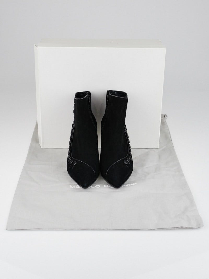 Manolo Blahnik Black Suede Forga Ankle Boots Size 6.5/37