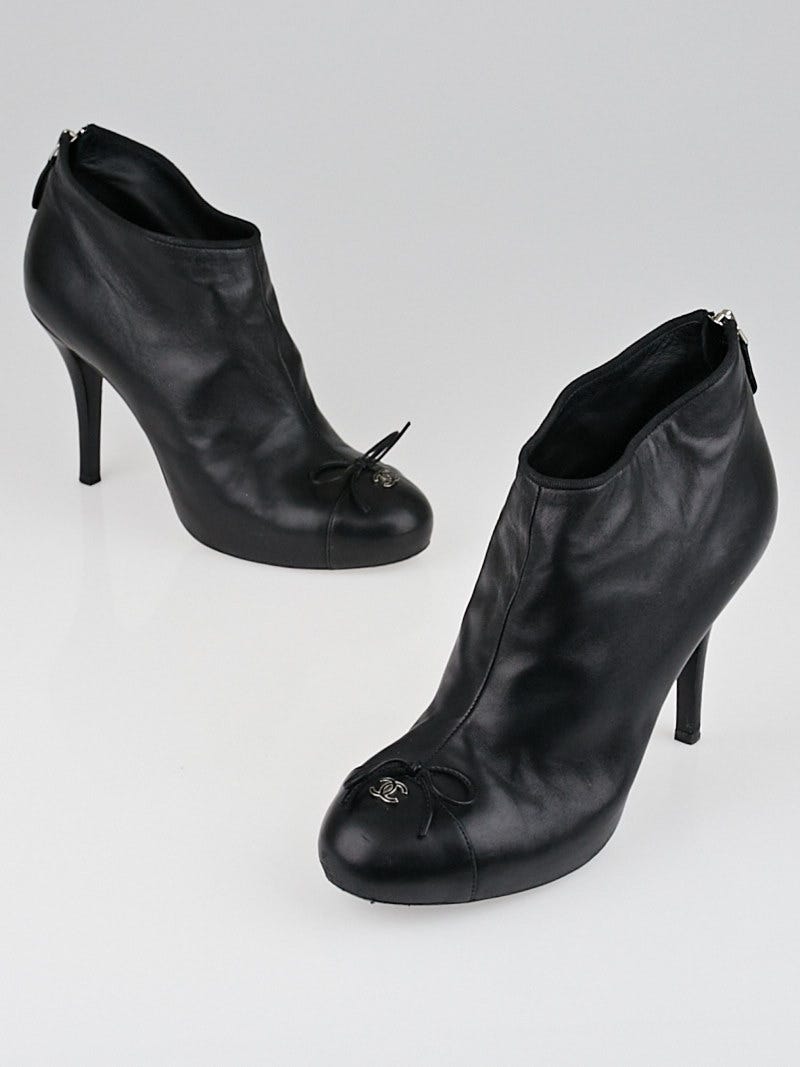 Chanel Black Leather Cap-Toe Ankle Boots Size 9.5/40 - Yoogi's Closet