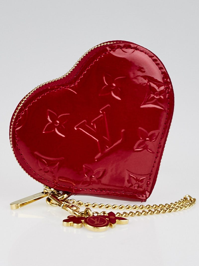 Louis Vuitton Auth Monogram VERNIS Pomme D'amour Key Chain Coin