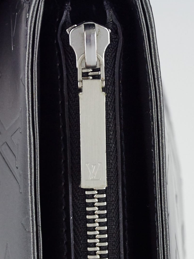 Authentic Louis Vuitton Monogram Mat Fowler Shoulder Bag Gray M55142 LV