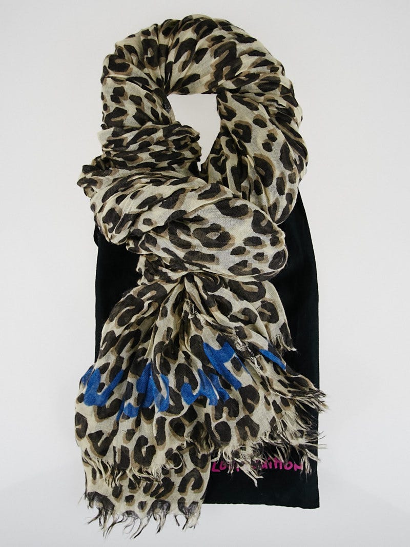 Louis Vuitton Leopard Shawls/Wraps for Women for sale