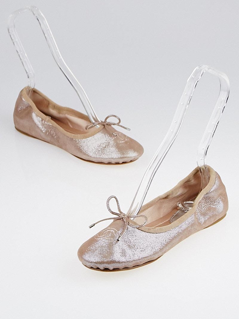 Chanel Pink Metallic Fabric CC Ballet Flats Size 7.5/38 - Yoogi's