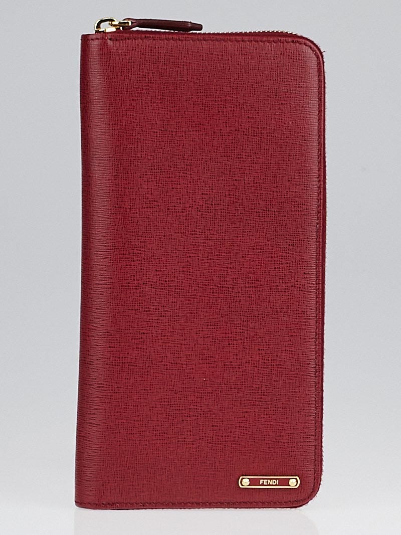 Fendi Scarlett Pattina Vitello Elite Leather Crayons Travel Wallet