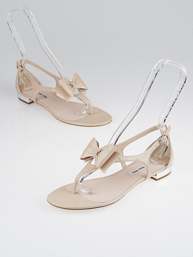 Miu Miu Beige Patent Leather Bow Thong Sandals 9/39.5