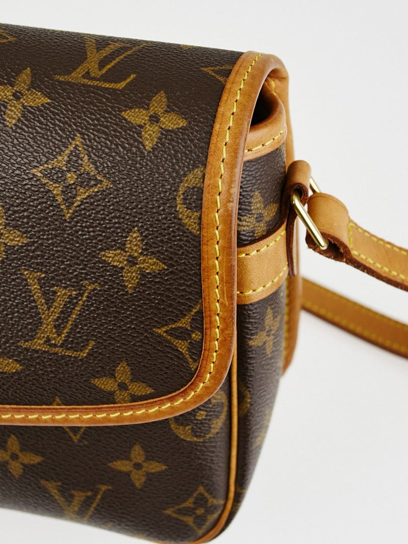 Louis Vuitton Sologne in Natural