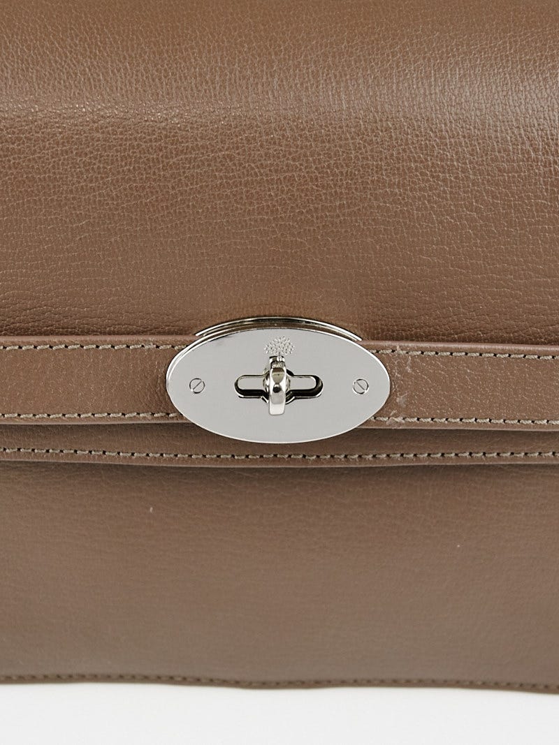 mulberry THE GALBE 希少 Mulberry Taupe Shiny Goatskin Leather Bayswater Shoulder Bag