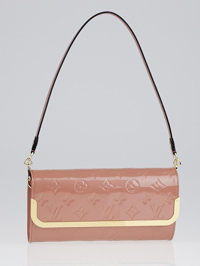 Louis Vuitton Beige Poudre Monogram Vernis Rossmore Clutch Bag - Yoogi's  Closet