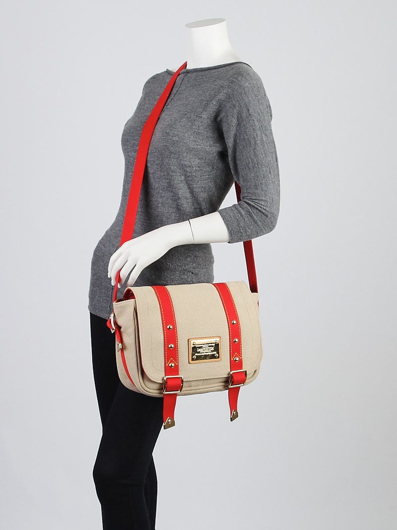 Louis Vuitton Canvas Antigua Besace Messenger Bag in 2023