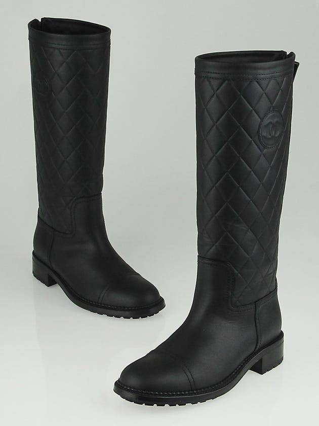 Chanel Black Quilted Calfskin Leather Knee High Boots Size 7/3.5