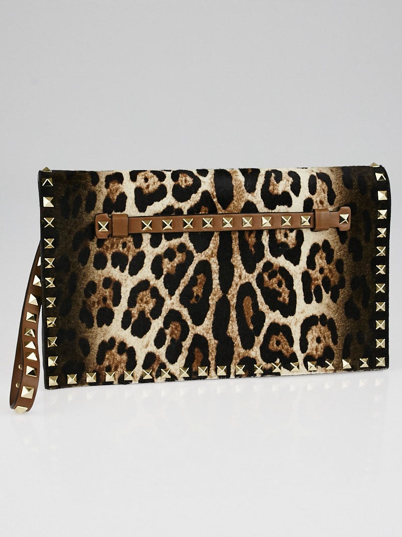 Valentino Leopard Print Calf Hair Rockstud Clutch Bag | Yoogi's Closet