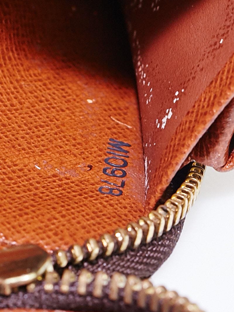 Louis Vuitton Monogram Canvas Travel Organizer Wallet | Yoogi's Closet