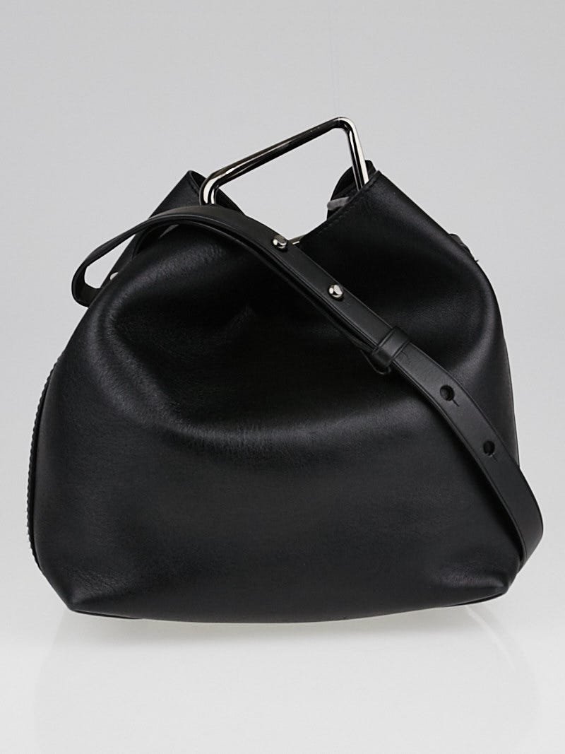 Quill shop bucket bag