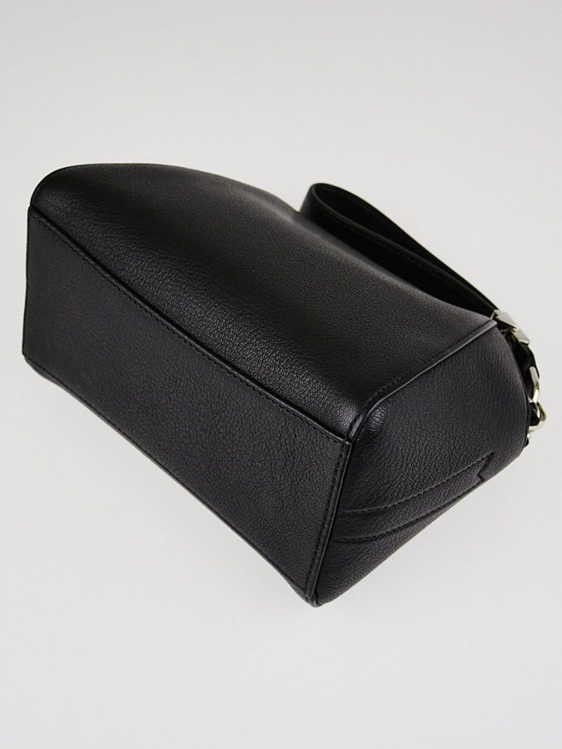 Givenchy Black Sugar Goatskin Leather Antigona Small Beauty