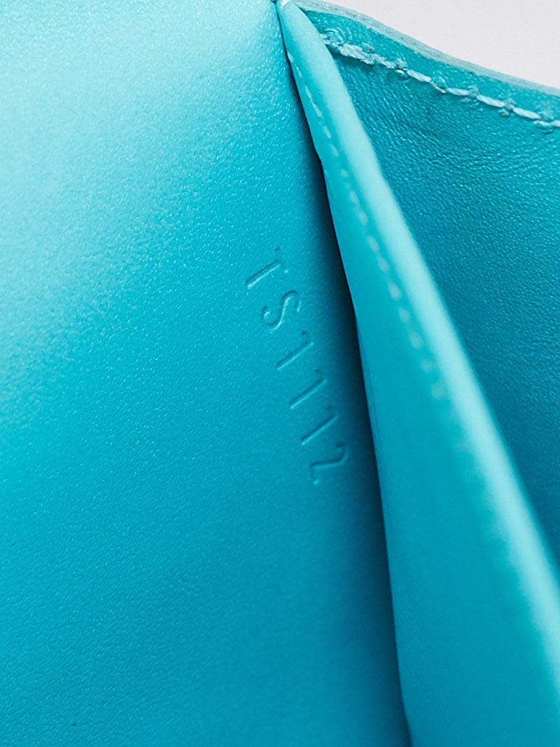 Louis Vuitton Blue Lagon Monogram Vernis Sarah NM3 Wallet - Yoogi's Closet