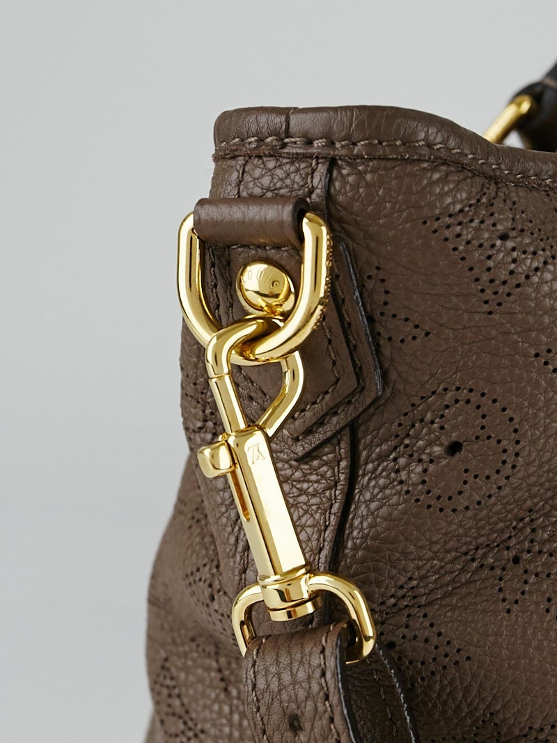 Louis Vuitton Monogram Mahina Leather Stellar Pm Gris Perle
