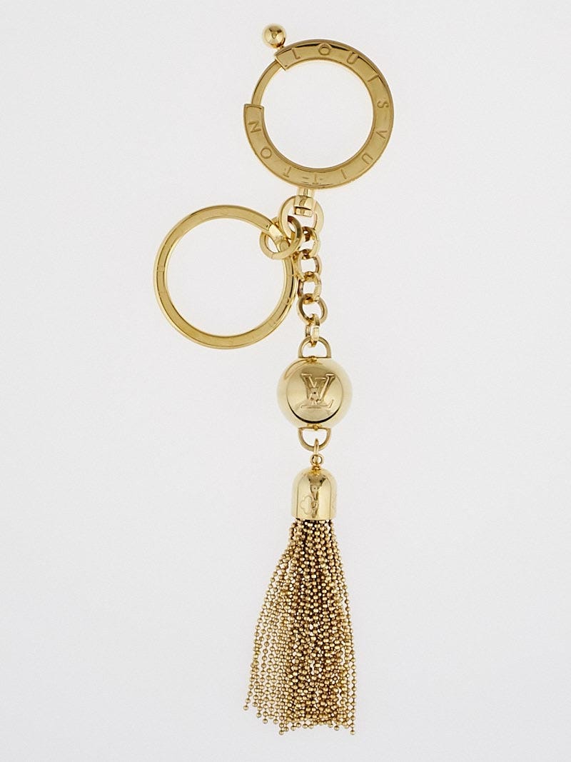 Louis Vuitton Goldtone Metal LV Circle Key Holder and Bag Charm - Yoogi's  Closet