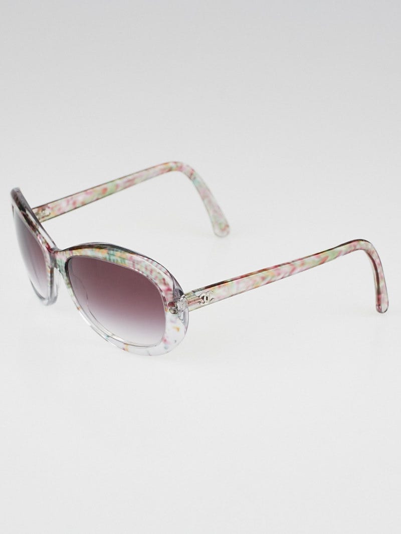 Chanel Multicolored Clear Resin Frame Gradient Tint CC Sunglasses - 5219 -  Yoogi's Closet