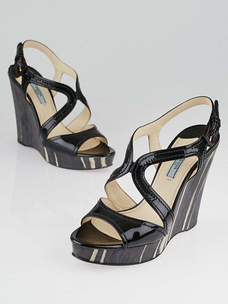 Prada Black Patent Leather Wood Bottom Wedges Size 8.5 39
