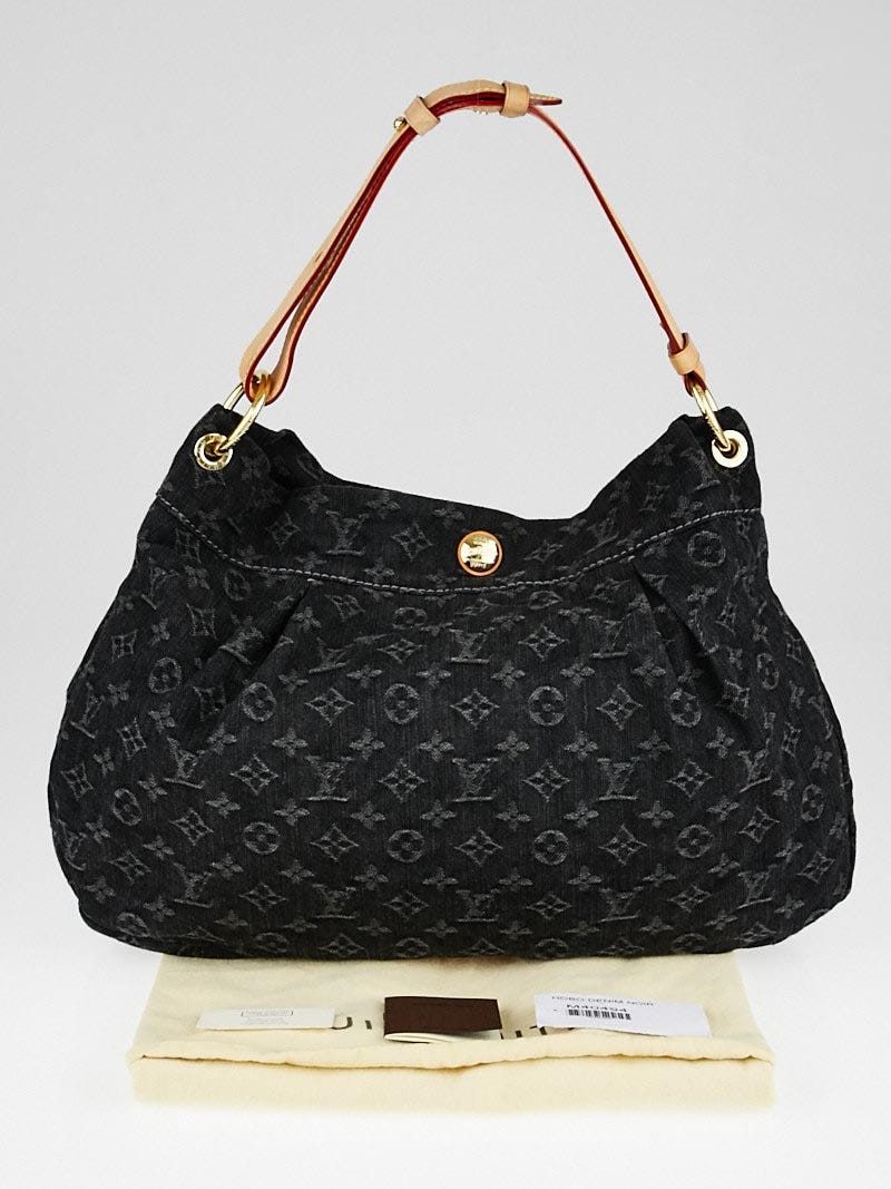 ルイヴィトン　デイリーPM Louis Vuitton Black Denim Monogram Denim Daily PM Bag | Yoogi's Closet