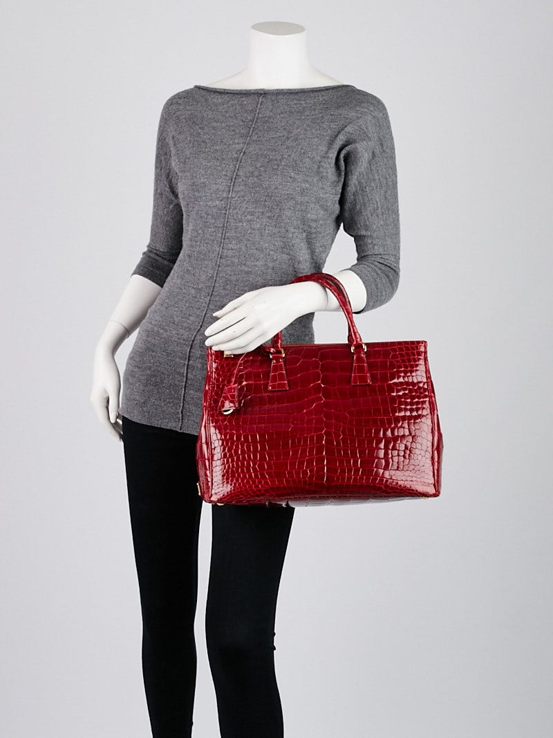 Prada Red Crocodile Classic Double Zip Large Tote Bag BN1786