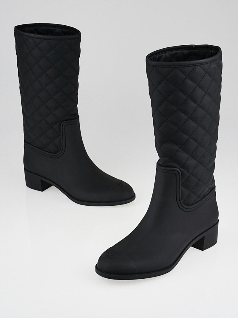 Quilted sales rain boots