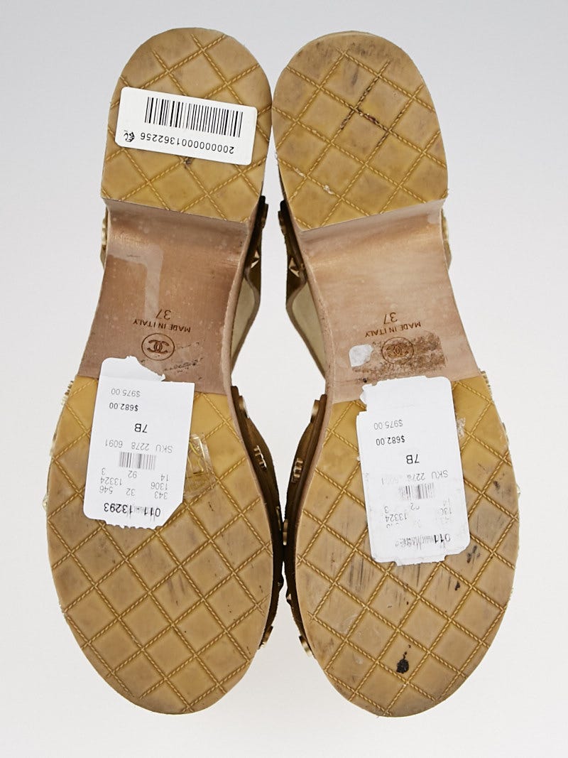 【日本未発売】 Chanel Khaki 6.5/37 Size Sandals Wedge Platform Suede ハイヒール/パンプス