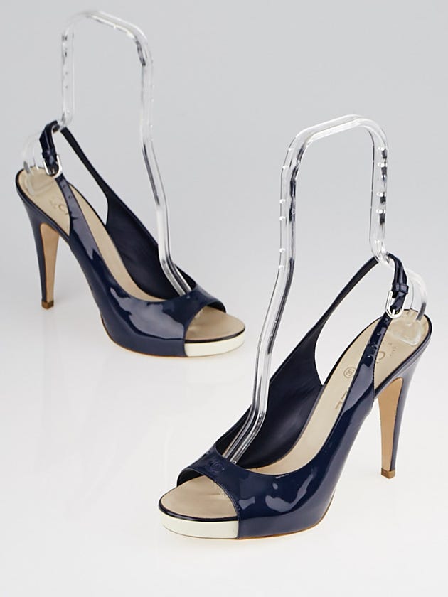 Chanel Navy Blue/White Patent Leather Peep Toe Slingback Pumps Size 9.5/40