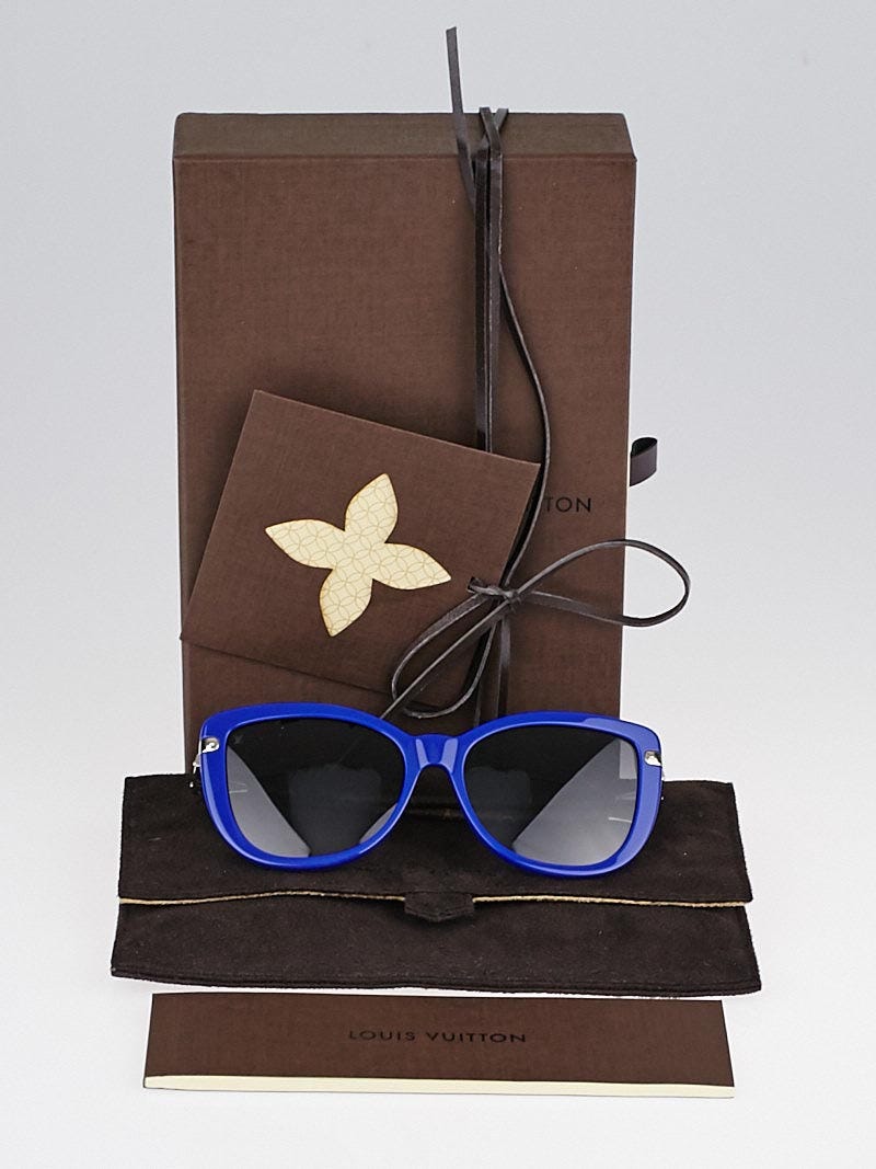 LOUIS VUITTON Monogram Charlotte Sunglasses Z0745W Blue