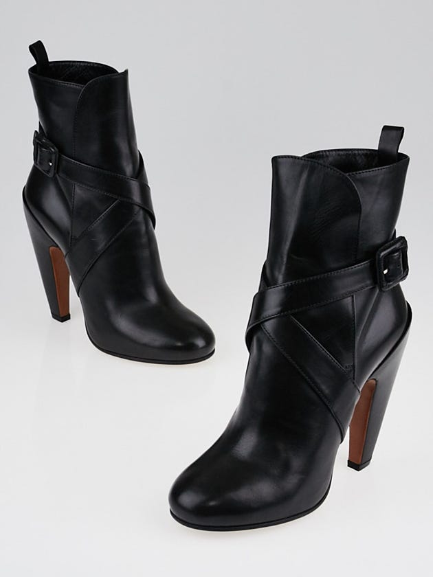 Alaïa Black Leather Buckle Ankle Boots Size 6.5/37