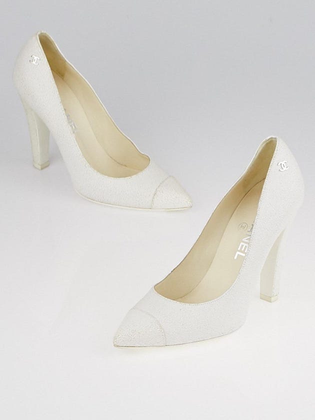 Chanel White Cracked Leather Pointed Toe Pumps Size 6/36.5