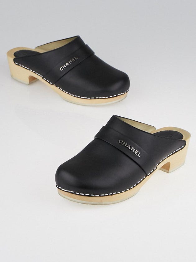 Chanel Black Leather Wooden Clogs Size 5.5/36
