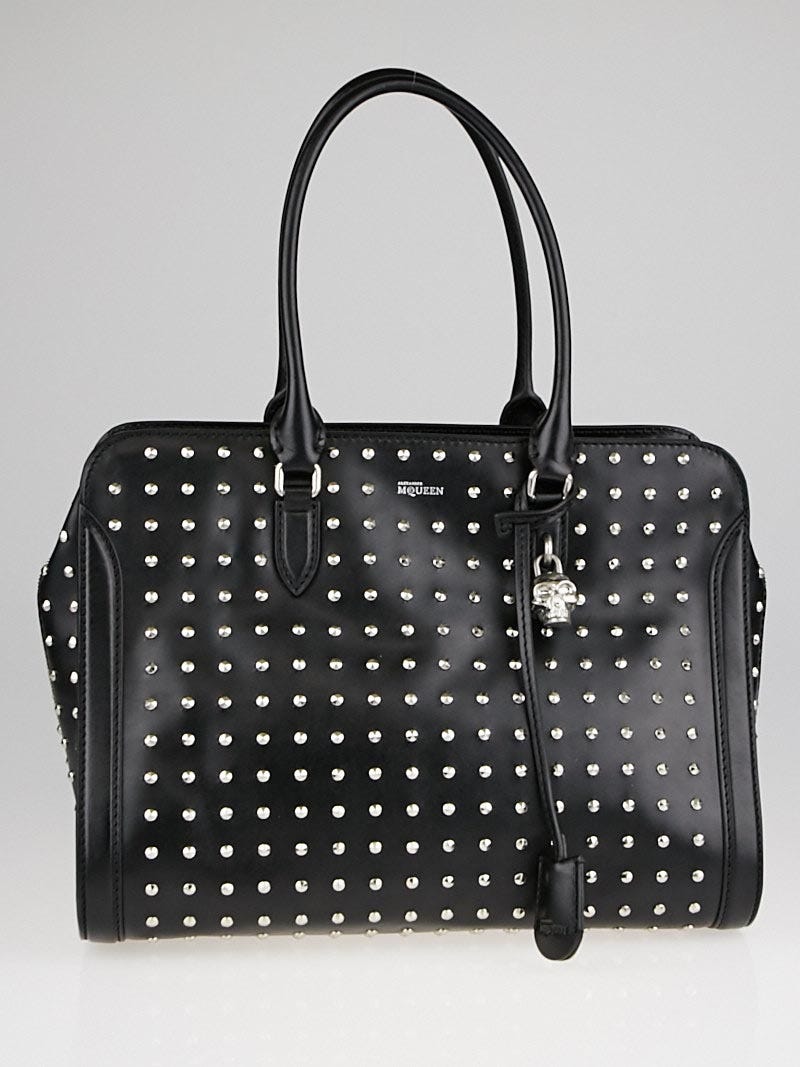 Alexander McQueen Black Studded Leather Medium Skull Padlock Zip