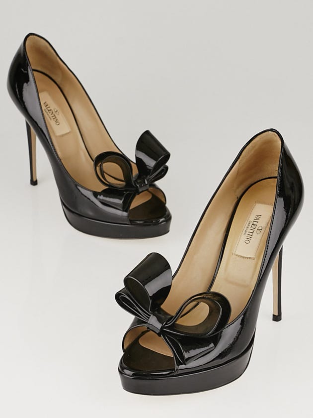 Valentino Black Patent Leather Bow Peep Toe Pumps Size 6/36.5