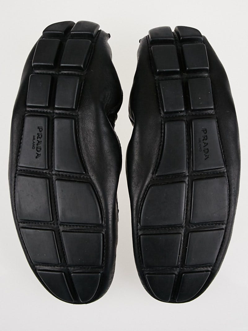 Prada Black Leather Scrunch Loafers Size 9.5/40 | Yoogi's Closet