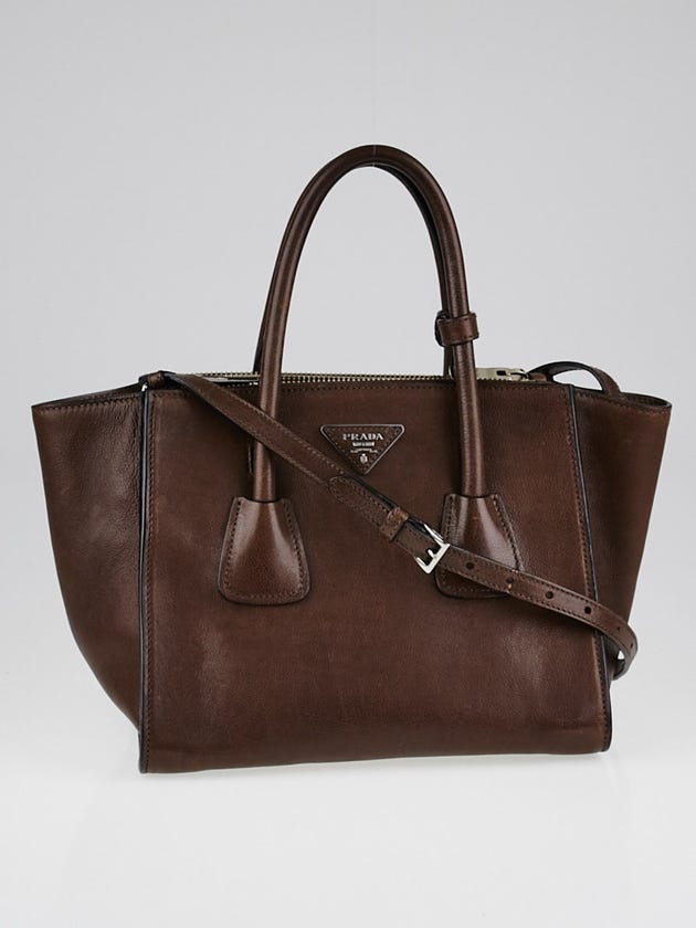Prada Dark Brown Glace Calfskin Leather Twin Pocket Double Handle Tote Bag B2625M