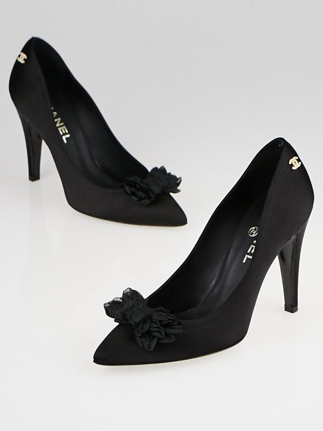 Chanel Black Satin Bow Pumps Size 7.5/38