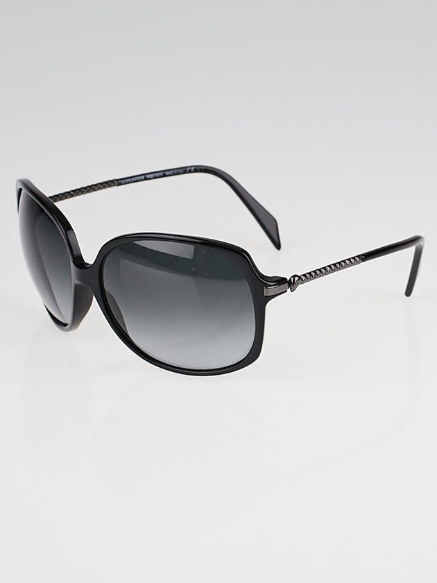 Alexander McQueen Black Frame Gradient Tinted Oversized Sunglasses AMQ4171