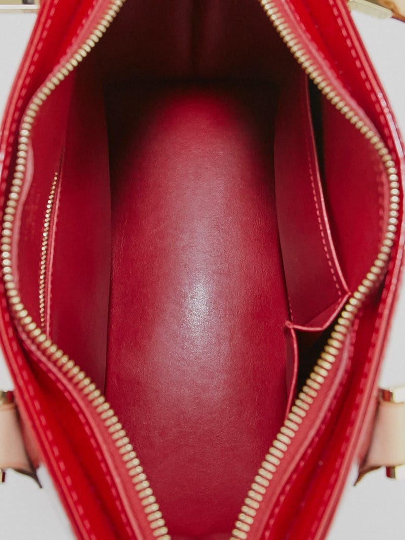 Louis Vuitton Pomme D'Amour Monogram Vernis Bellevue GM Bag - Yoogi's Closet