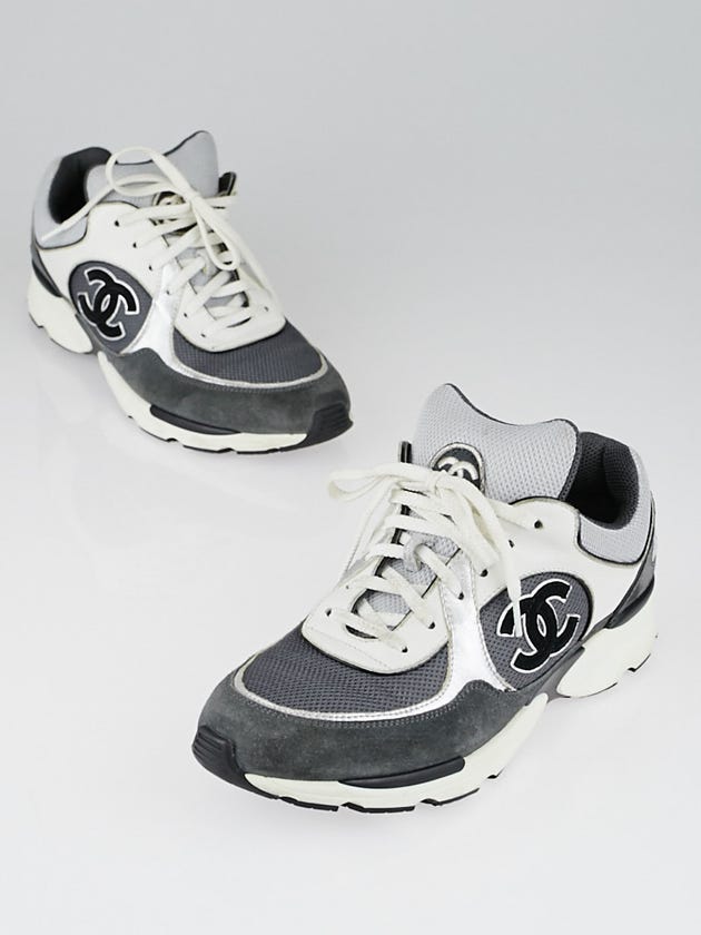 Chanel White/Grey Suede and Fabric CC Sneakers Size 8.5/39