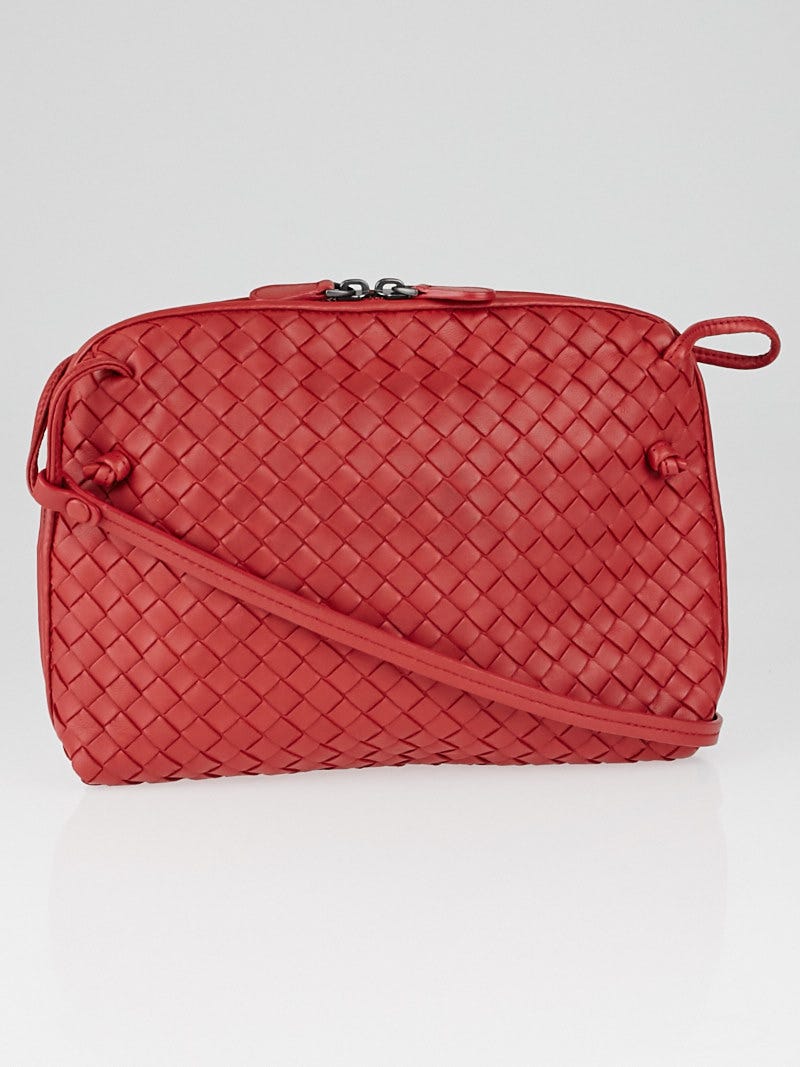 Bottega Veneta Red Intrecciato Woven Nappa Leather Nodini Crossbody Bag -  Yoogi's Closet