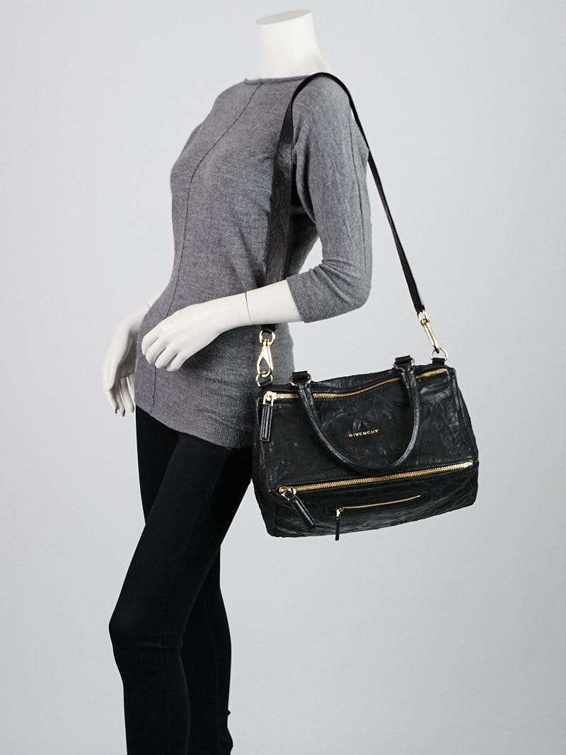 Givenchy pandora store medium black