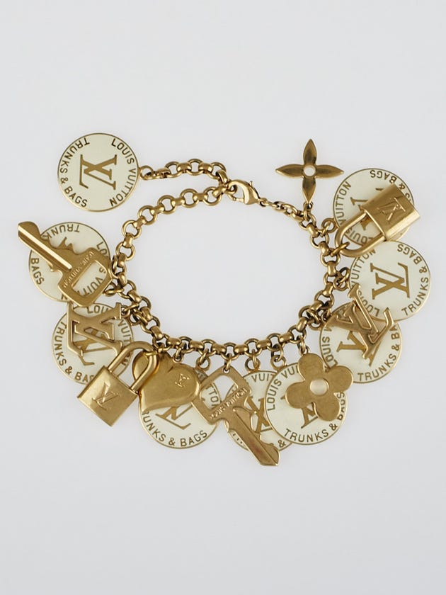 louis vuitton backpack bracelet Monogram Party Palm Springs 1867960 FASHIONPHILE This Chic City Backpack Is A Modern Louis Vuitton White/Gold Trunks and