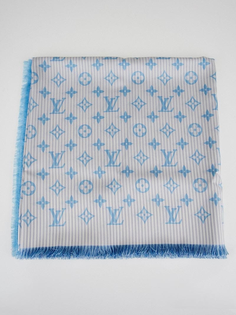 Louis Vuitton - Sur Mesure Large Silk Scarf Blue