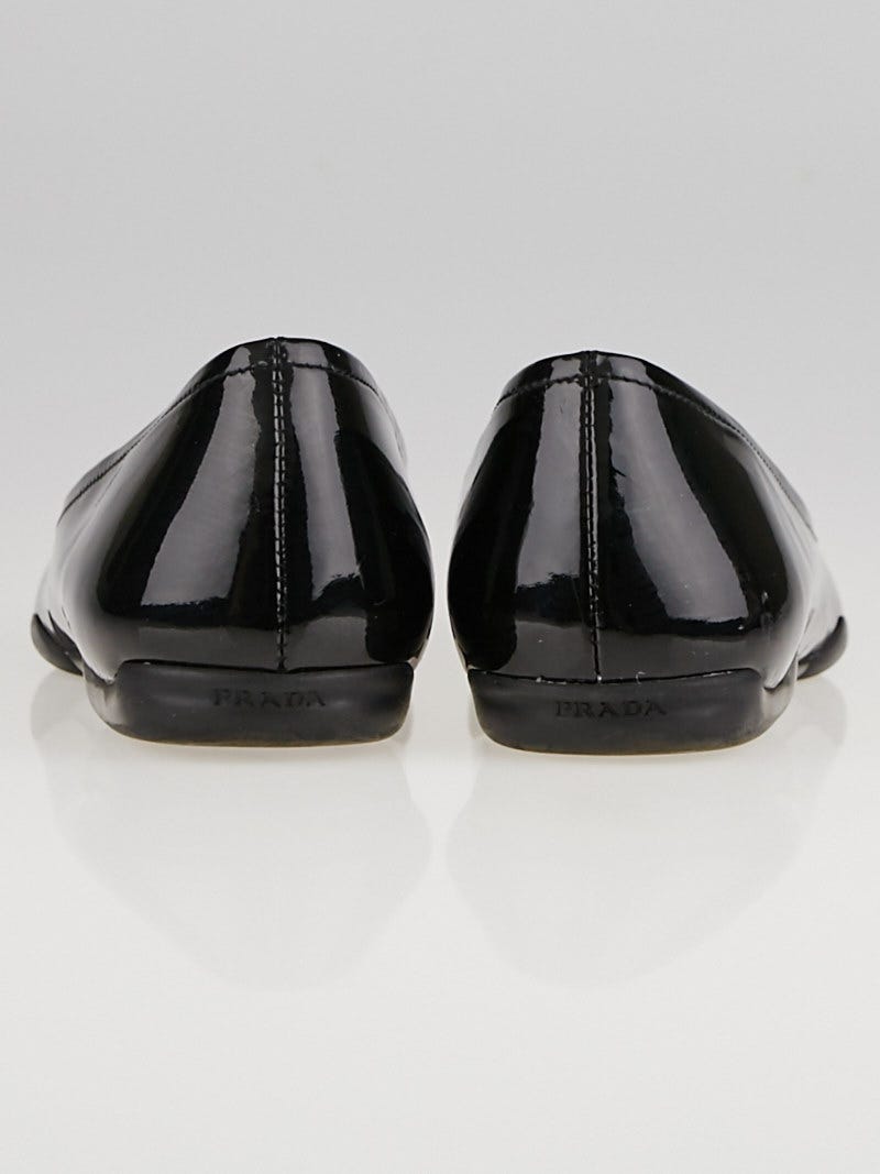 Prada Black Patent Leather Pointed Toe Flats Size 4.5/35 | Yoogi's Closet
