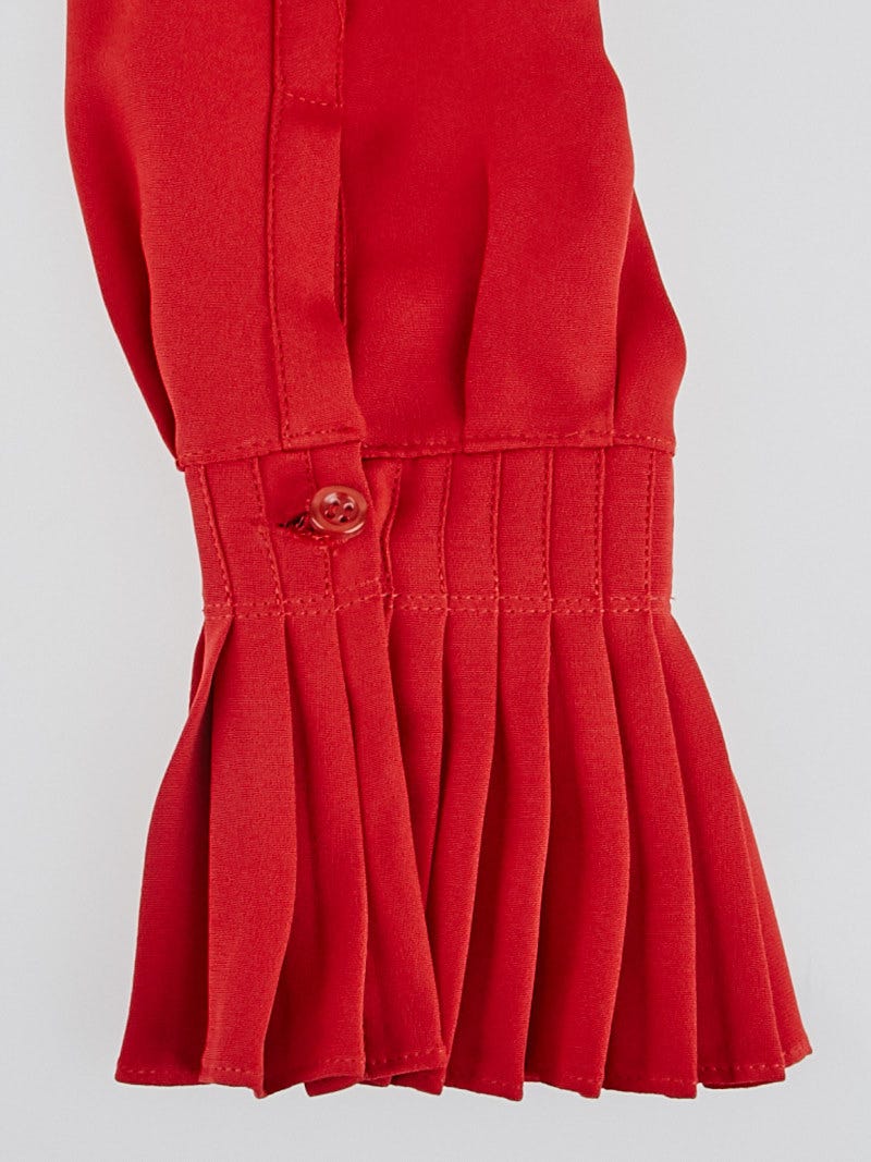 strapless open back dress Chic Spring 2008 Alexander McQueen Red Silk Dress w Front Plunge & Kno –  Shrimpton Couture