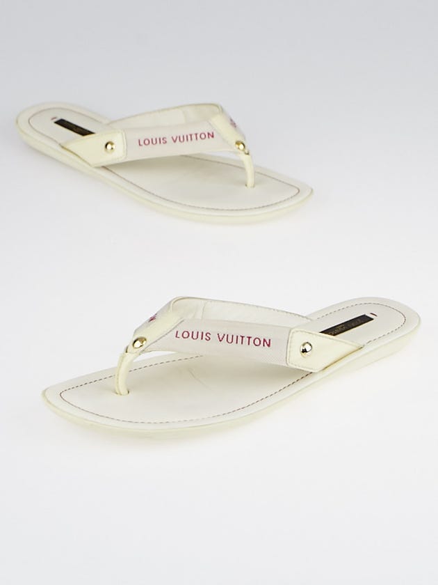 Louis Vuitton White Canvas Flat Thong Sandals Size 8.5/39