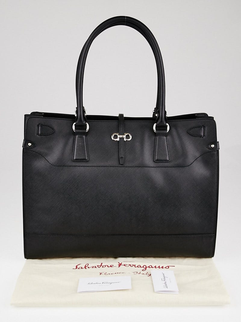 Ferragamo briana tote store