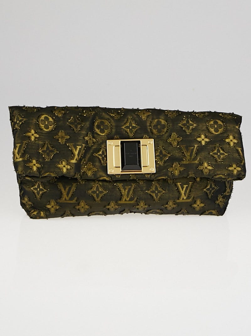 Sell Louis Vuitton Leather Altair Clutch - Black