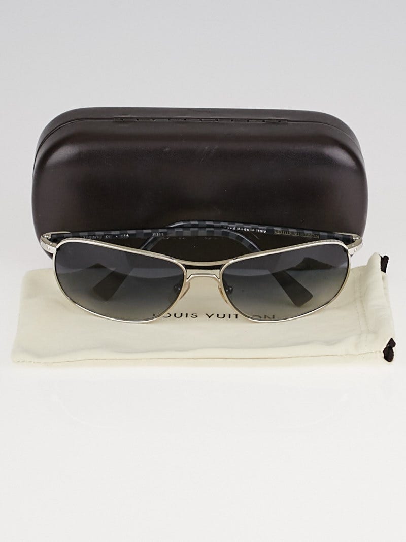 半額 50％OFFの通販 Louis Vuitton Silvertone Metal Frame Monogram Conspiration 自動車