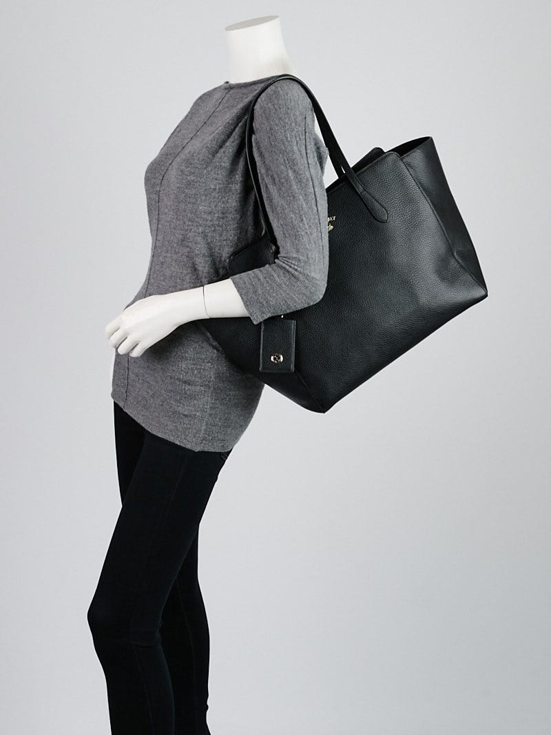 Gucci Black Pebbled Leather Medium Swing Tote Bag | Yoogi's